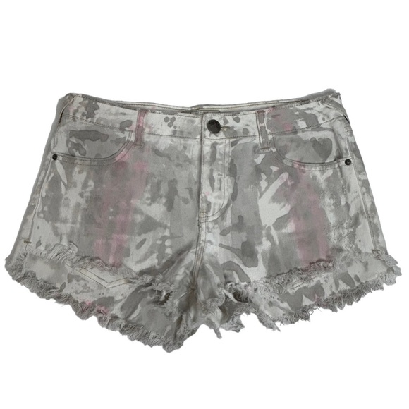 Free People Tie Dye Frayed Hem Jean Shorts - Picture 1 of 12